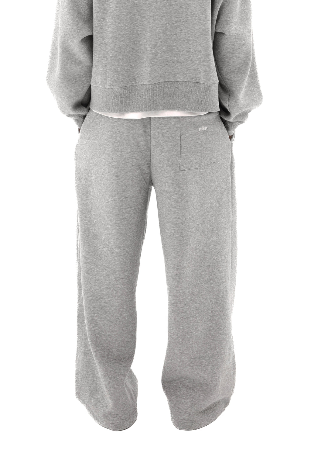 بنطال رياضي واسع الساق V01